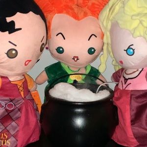 HOCUS POCUS DOOR GREETERS ALL 3 SISTERS